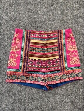 Flying Tomatoes Women’s High Wasted Shorts Size S Multicolor Boho Zip close
